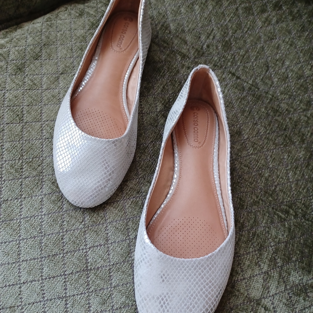 Corso Como Textured Cream Flats
